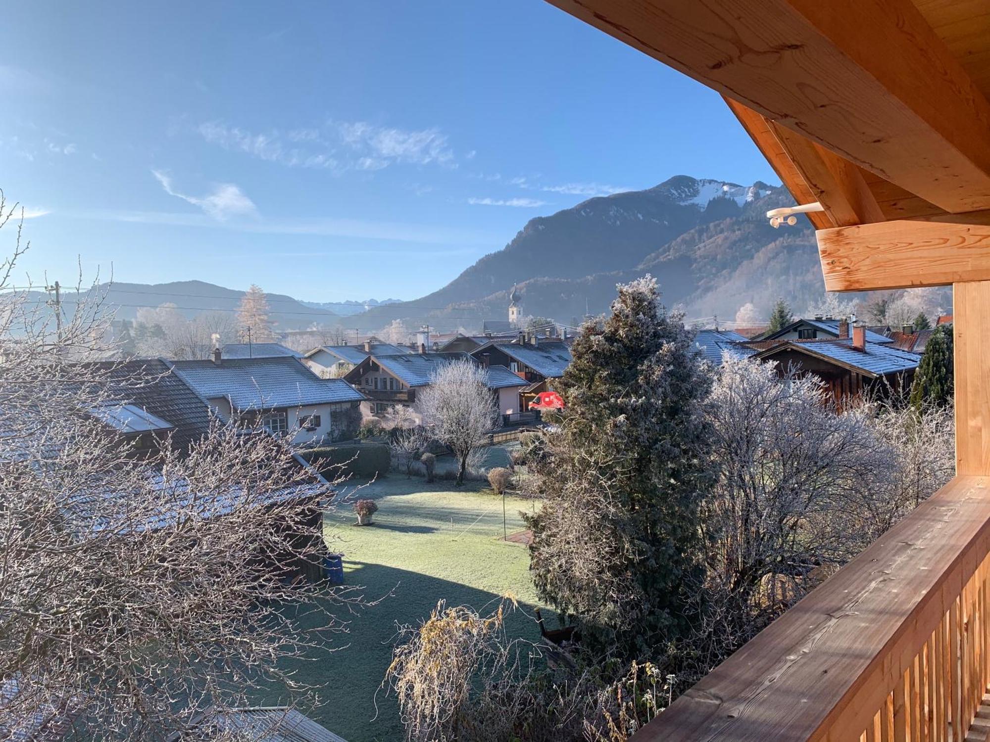 Ferienwohnung Villa Sorglos Suite | Chiemgau Karte Grassau  Exterior photo